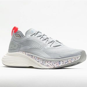 APL Streamline Running Shoe Plaster/Magenta/Speckled Women Size 9. Worn once!!